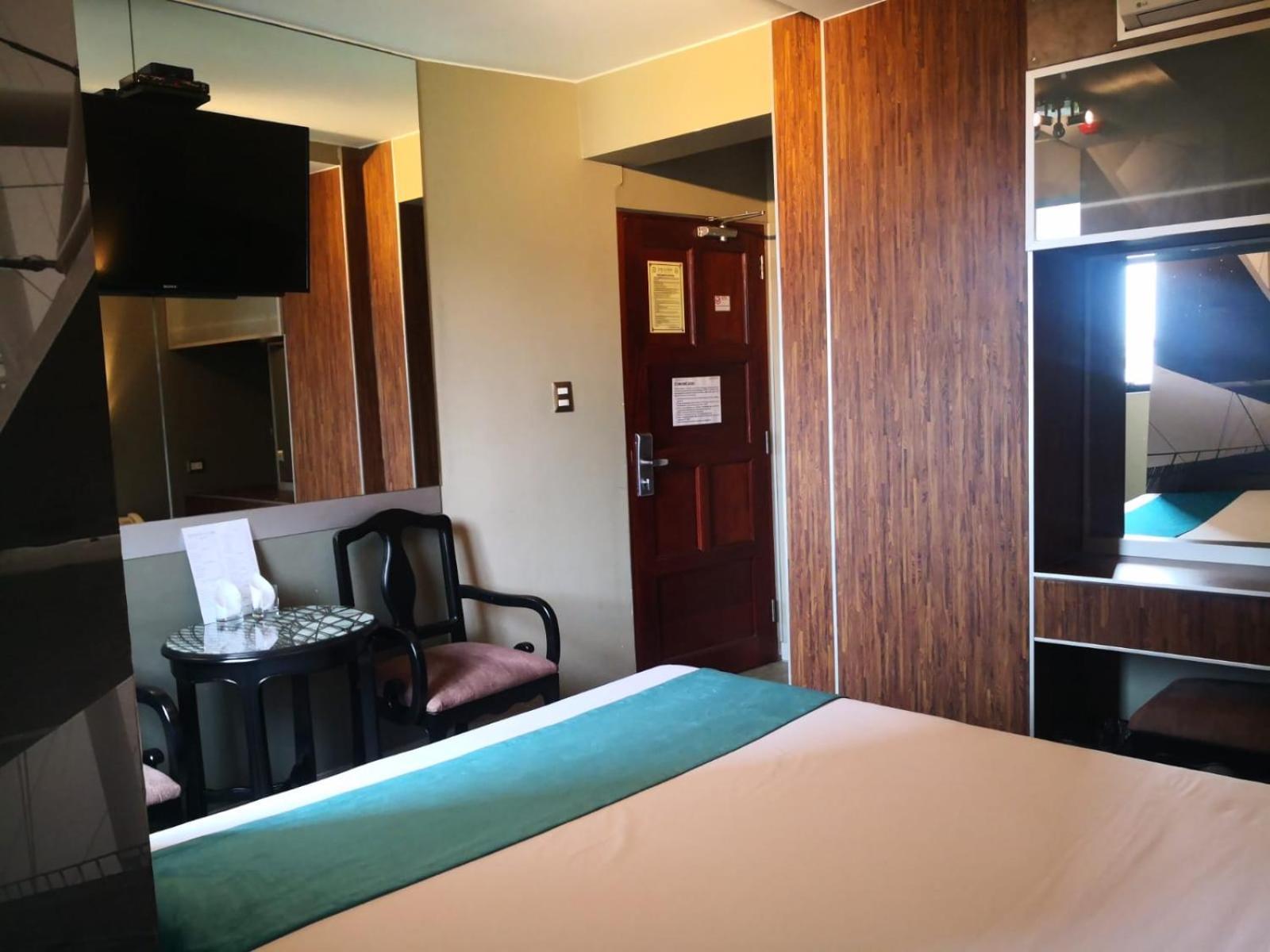 Hotel Las Lomas Лима Екстериор снимка